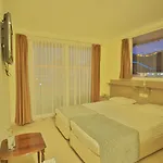 Gallion Otel 2*