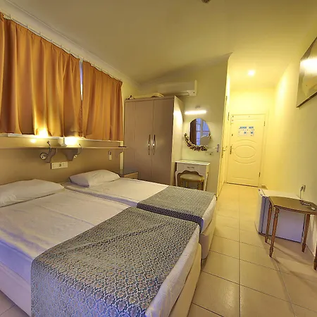 Gallion Hotel