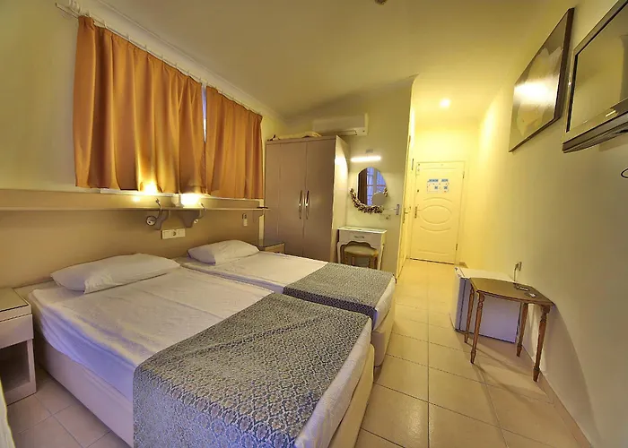 Gallion Hotel