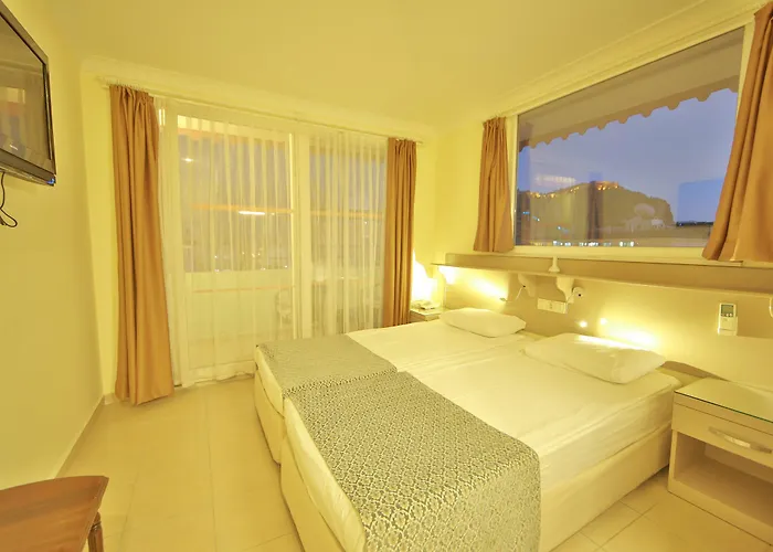 Gallion Hotel